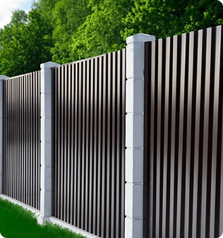 Изготовление ограждений из металлического профиля